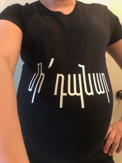 Mee Tbnar Pregnancy T-shirt - Image 2